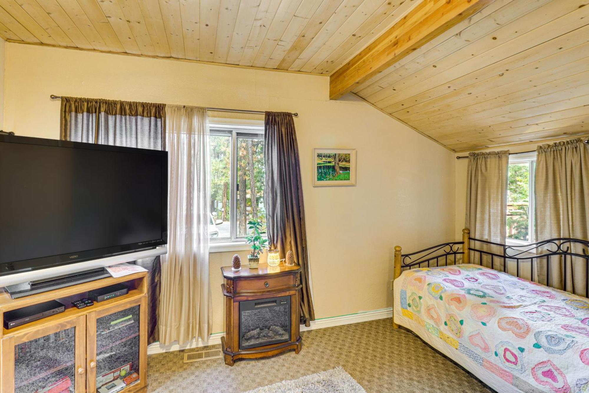 Cozy Lakeside Escape with Deck 4 Mi to Rainbow Lake Pinetop-Lakeside Zewnętrze zdjęcie