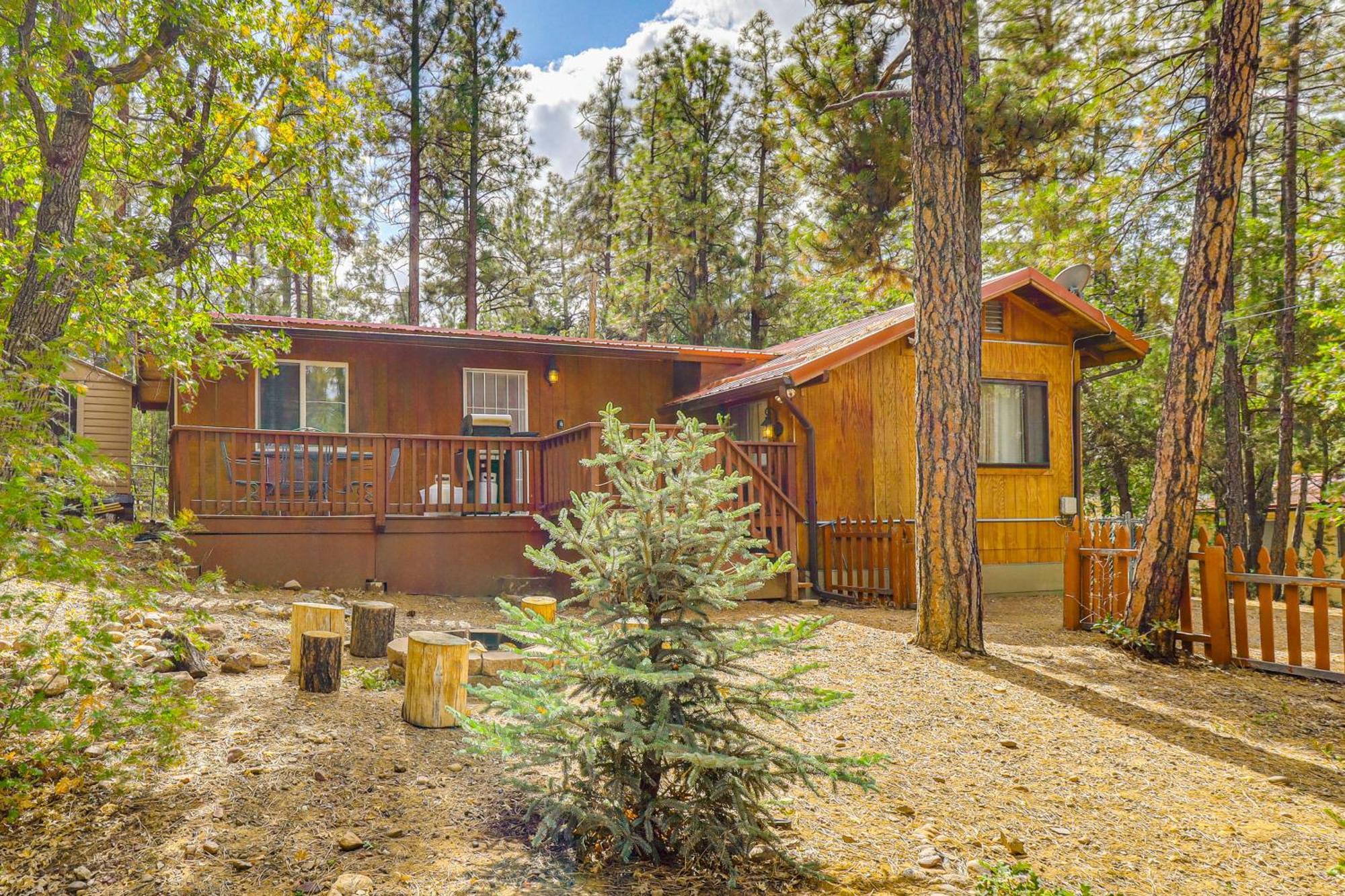 Cozy Lakeside Escape with Deck 4 Mi to Rainbow Lake Pinetop-Lakeside Zewnętrze zdjęcie